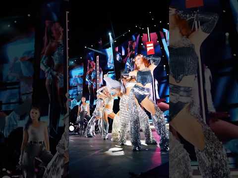 İlk göz ağrımız 👉🏼 Zamansızdık🎀 #shorts #manifest #zamansızdık #festival #liveperformance