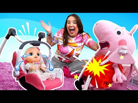 Peppa Pig quebra o balanço! História infantil com a boneca Baby Alive