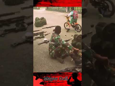 Yang Nyimpen Ransel Sembarangan🤣#tni #trending #komando