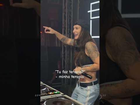 Tá em dia 👌🏽 #dj #barbaralabres