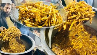 STREET FOOD CRISPY FRENCH FRIES | ROADSIDE FAMOUS FRENCH FRIES MAKING | OPTP STYLE FRIES LAHORE 🇵🇰