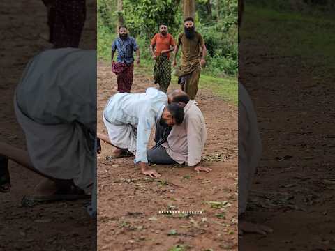 കള്ള കാക്ക കൊടുത്ത പൈസ ചോദിച്ചപ്പോ കാട്ടിയത് കണ്ടോ😂ചുമ്മാ ഒരു രസം#comedy#shorts#bakkarumpillerum