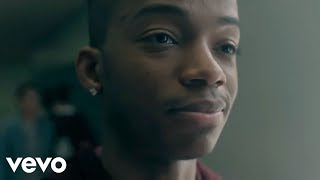 Logic - 1-800-273-8255 ft. Alessia Cara, Khalid