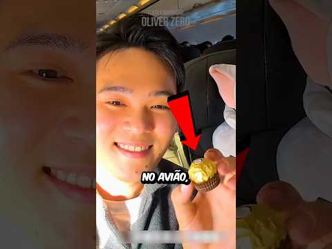 Ele FEZ Algo INCRÍVEL Com A EMBALAGEM Do FERRERO ROCHER (créditos:  戴总和小邝/day47_kzp no Douyin)