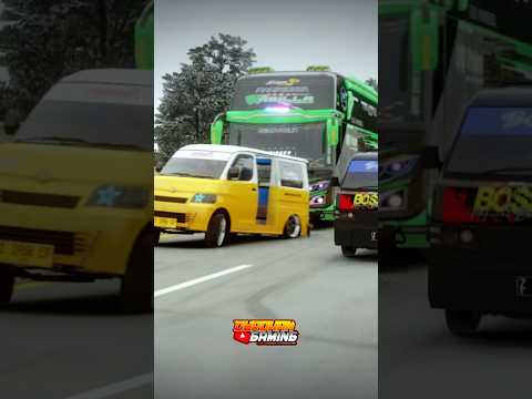 Begini akibatnya kalau spion cuman jadi pajangan🗿 #busmania #basuri #telolet #assettocorsaindonesia
