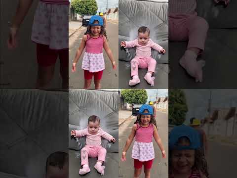 BEBÊS FOFOS SE MOLHOU NA CHUVA 🤣😱❤️CUTE BABIES SANDING IN THE RAIN❤️😱🤣#shorts