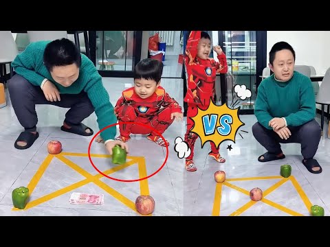 父子两比赛玩游戏！谁先连成一条线赢100元，还得是儿子机智啊！#Cute baby#Cute#呆萌小米宝#聪明宝宝#萌娃