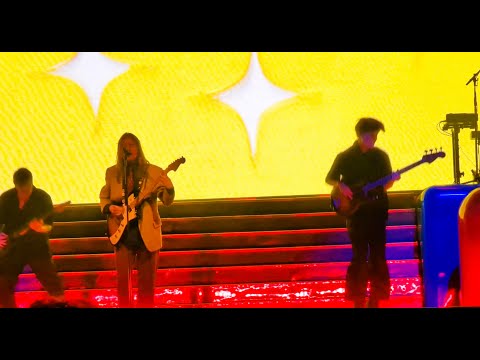 Girl In Red-"New Love" Live 4K Video @ Fox Theater Oakland, CA 6-1-2024