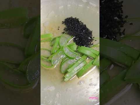 Long Hair Pane ki Liye Aloe vera, Curry leaves and Black cumin seeds Oil🌿 #longhair #shorts