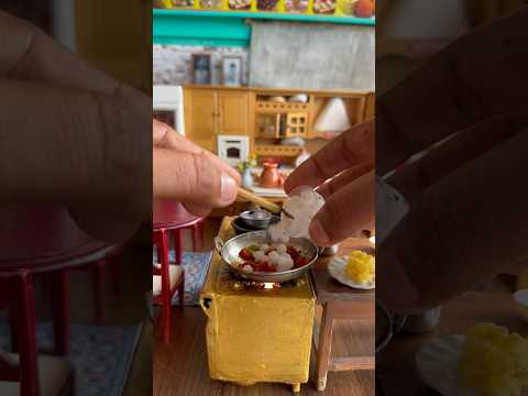 Kya banaya he? #miniature #miniatureart #food #minifood #myfirstshorts