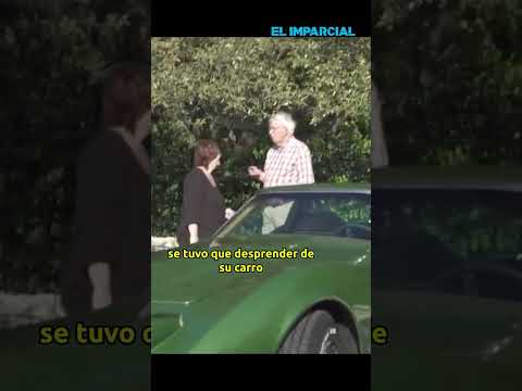 Le regala un Corvette por adoptarla como su hija