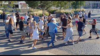 Slovenský Salsa Rueda Flashmob 2025 BRATISLAVA (oficiálne video)