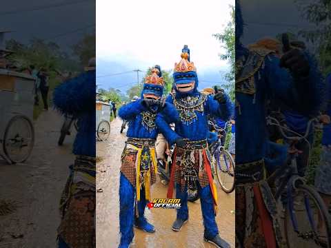 Ternyata kembar guys HANOMAN BIRU Viral lagi pake kostum