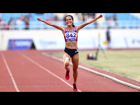 Nội dung 10.000m nữ: Cô gái nhỏ bé Hồng Lệ bỏ quá xa đối thủ, lần đầu lên đỉnh SEA Games