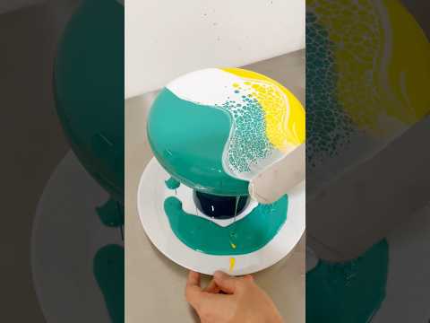 SISA GLAZE DIAPAIN?! #entremet #cake #cakedecorating #mirrorglazecake #mirrorglaze #glazing #cake