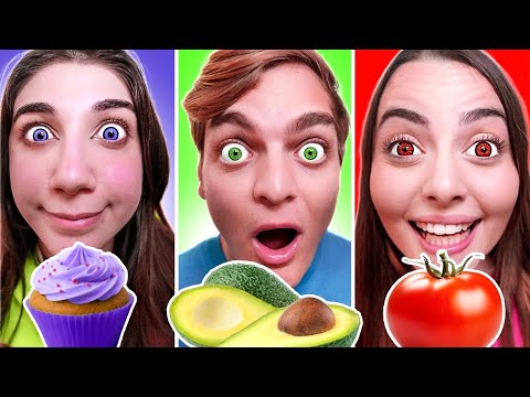 MANGIAMO SOLO CIBO DEL COLORE DEI NOSTRI OCCHI CON TUTTI I NOSTRI AMICI PER 24 ORE! 👀
