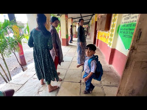 माऊली शाळेत जायला नाही म्हणतोय 🫢