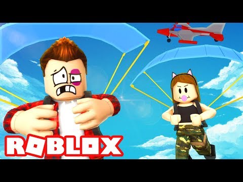 HE'S GONE MAD!! ESCAPE A PLANE IN ROBLOX!