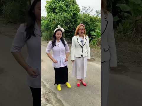 Vidio kocak dan gokil @nyaikembang1nyaikembang1 /ternyata bukan melahirkan😬🤣