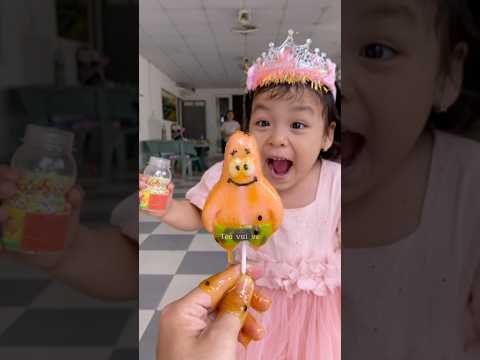 cô bé tốt bụng hồi sinh kẹo dẻo cậu bé sao biển Patrick bị bao phủ bởi siro và hạt màu sắc #shorts