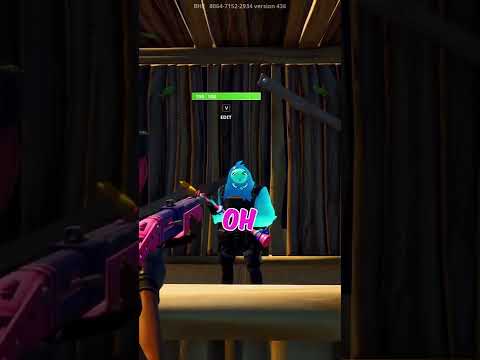 Sarah Tries To Join My Fortnite Team...