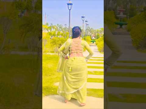 Originally priced around $1.5 million, the Mercedes CLR GTR is considered oneof the most expensive 🤩