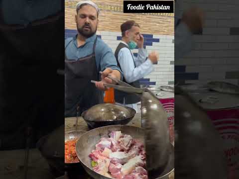 Gul Muhammad Dumba Karahi #streetfood #food #foodie  #dumbakarahi