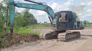 เก๋าในตำนานทั้งสามคันรถไถรถดั้มรถขุดร้อยห้าสิบปีงานถมที่หน้าฝน excavator and truck