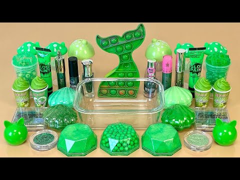 ASMR Slime Green 💚 Mixing eyeshadow, makeup and glitter into Slime. Relaxing slime video