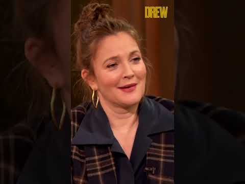 Julie Bowen Brought a Man Home from Italy While in College | The Drew Barrymore Show | #shorts