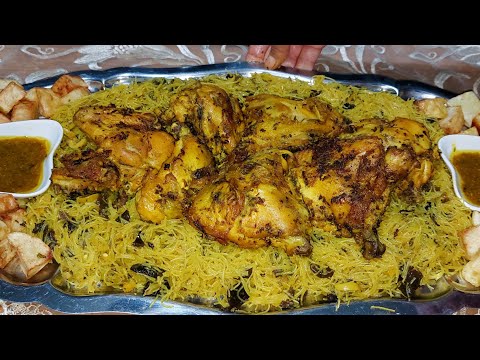 وجبة صيفية خفيفة قطع الدجاج مشرمل مبخر مع شعرية و صوص خاثرة مدغمرة😋