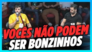 RENAN FAZ DISCURSO PESADO NO CONGRESSO DE MINAS GERAIS