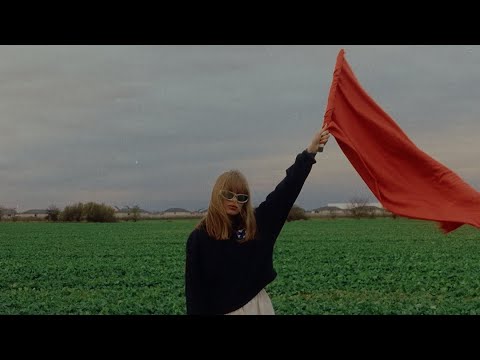Criss Blaziny - Red Flag feat. REENA (Visual)