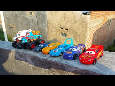 Mainan Disney Pixar Cars Lightning Mcqueen, Tow Mater, Jackson Storm, Cruz Ramirez, Dinoco King