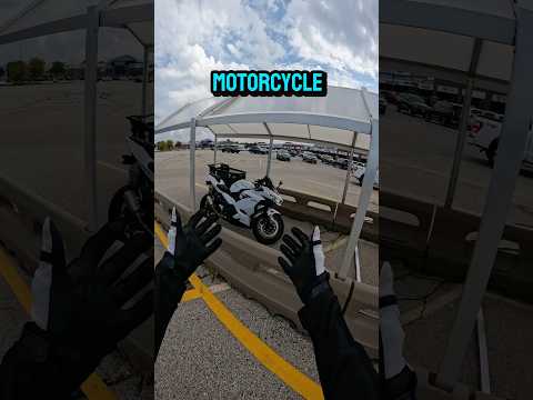 Can I Park Here? #ninja400 #motorcycle #sportbike #bike #biketok #beginner #shorts