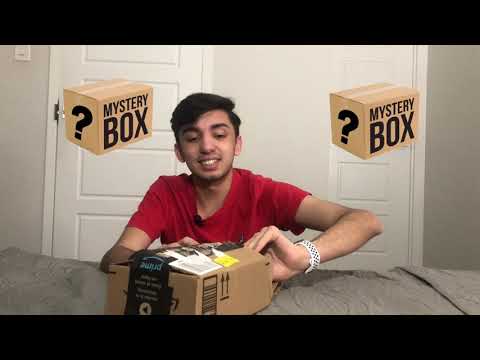 Unboxing RANDOM mystery box from amazon 😳