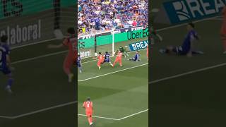 EL DESPEJE DE CUBARSI🤩⚽️ en el casi Gol del Getafe contra Barca #fcbarcelona #cubarsi #gol