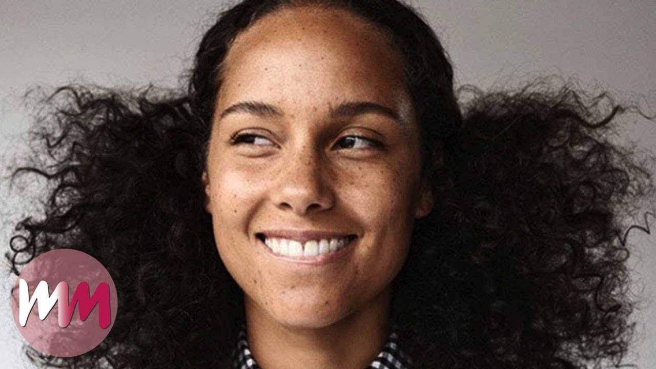 Top 10 Celebrities Who Look Perfect Without Makeup