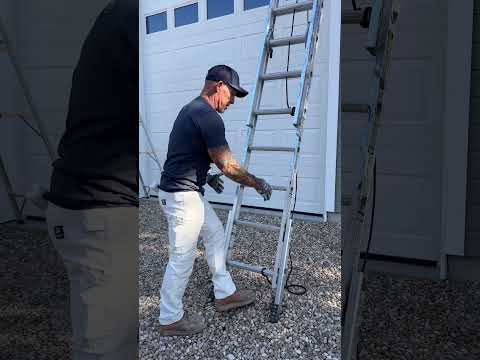Setting your ladder feet is essential to keeping you safe. Set the extension feet like this! #ladder