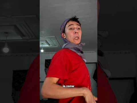 منه ۱۰ ساله و خواهر  ۸  سالم درحال ساختن خونه با بالشتو پتو توی خونه😂