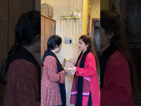 Kia bahney chezien ni share kr sakti #ytshorts #shortvideo #comedy