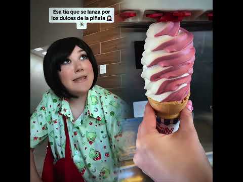 Cuando Tu Tía Va Directa a los Dulces de la Piñata 😂🍬 #humor #fiesta #shorts