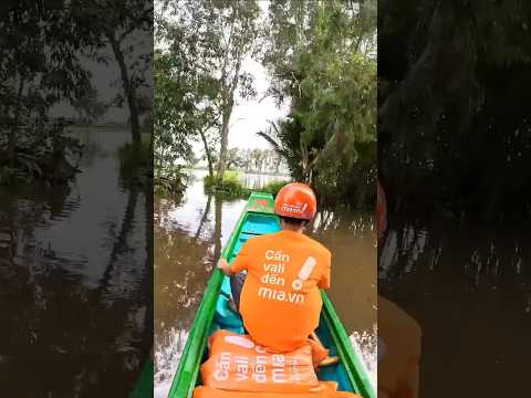 Delivery On Speed Boat! #shorts