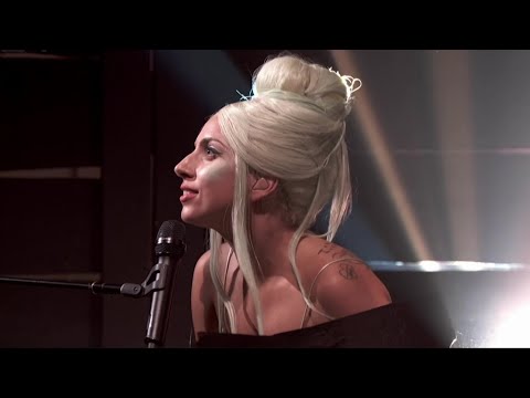 Lady Gaga - Yoü And I Live at The Jonathan Ross Show (October 5, 2011) HD