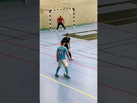 Rainbow flick and smooth playing goal 👍🔥 #futsal #teamwork #skills #goal #shorts