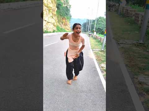 Bansuriya ab yahi pukare #dance #shorts #chitrakootkiqueen #dancerchitra #trending