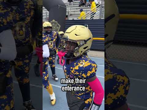 This 10u Football Team is Coached by Mike and Maurkice Pouncey!