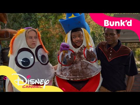 Dukketeater | Bunk'd | Disney Channel Danmark