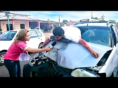 TOTAL IDIOTS AT WORK !