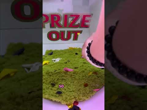 Bizarre Claw Machine Challenge Part 7 #clawmachine #arcade